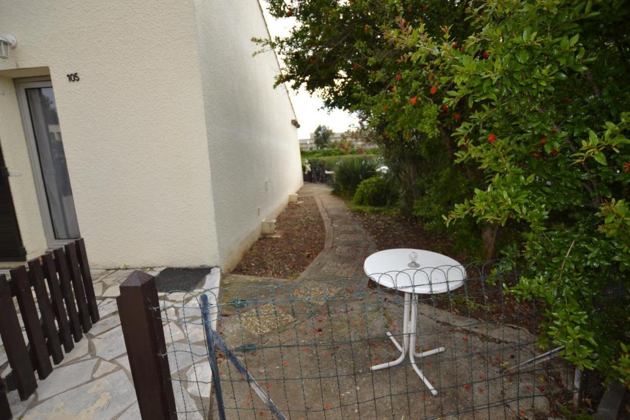 Villa Naturiste "Eden" Heliovillage 105 Agde Buitenkant foto